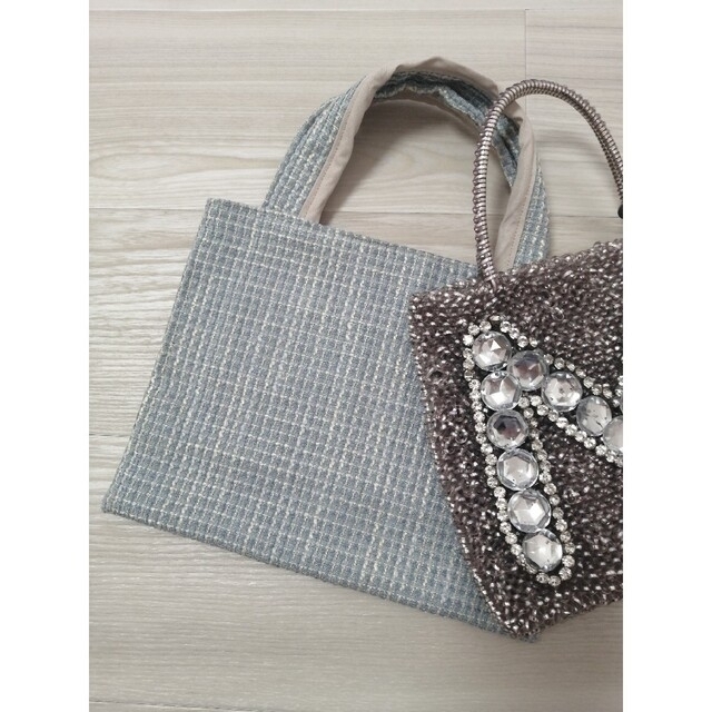 BIBI bag. “MIDDLE” tweed beige ビビバッグ トート sariater-hotel.com