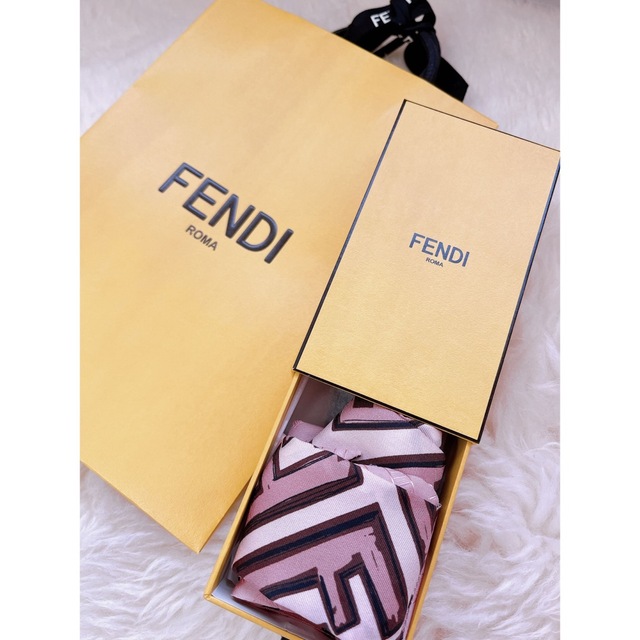 FENDI - FENDI スカーフの通販 by Pierre｜フェンディならラクマ