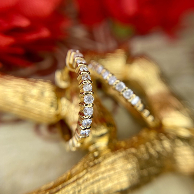 専用です』天然ダイヤモンド フープピアス 計0.20ct K18 専用です』天然ダイヤモンド フープピアス 計0.20ct K18