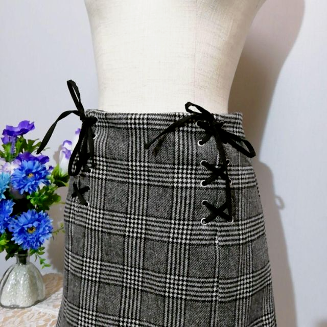 INGNI - INGNI 極上美品 ミニスカート Mサイズ 黒系 チェック柄の通販