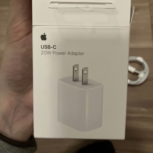 Apple(アップル)のUSB-C電源アダプターとケーブル2本セット　Apple純正 スマホ/家電/カメラのスマートフォン/携帯電話(バッテリー/充電器)の商品写真