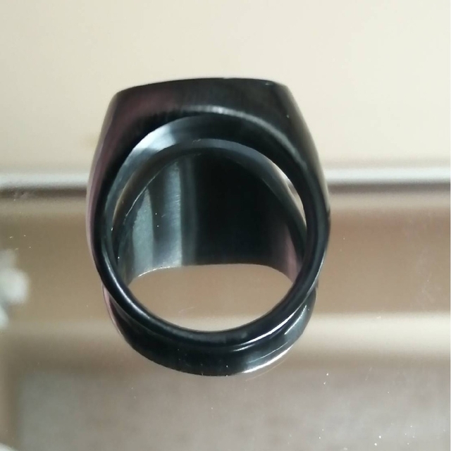 【SALE】リング メンズ ブラック オパール カレッジ 黒色 指輪 22号 レディースのアクセサリー(リング(指輪))の商品写真