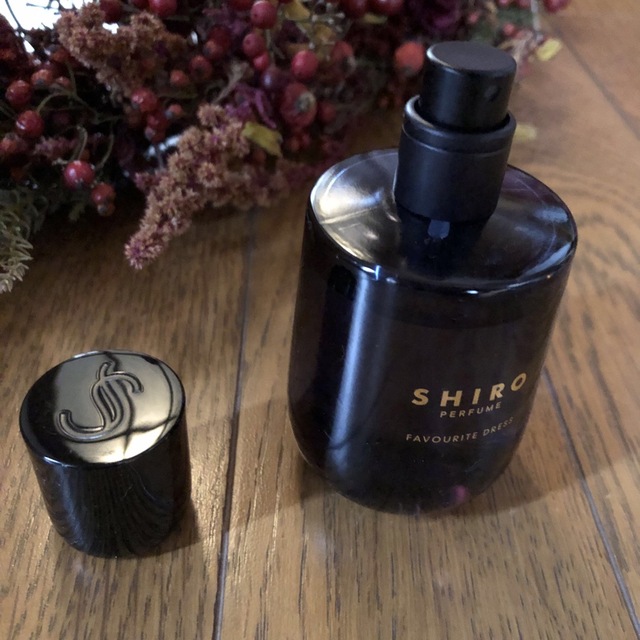 shiro(シロ)のSHIRO PERFUME  清楚に香り立つ！FAVOURITE DRESS   コスメ/美容の香水(ユニセックス)の商品写真