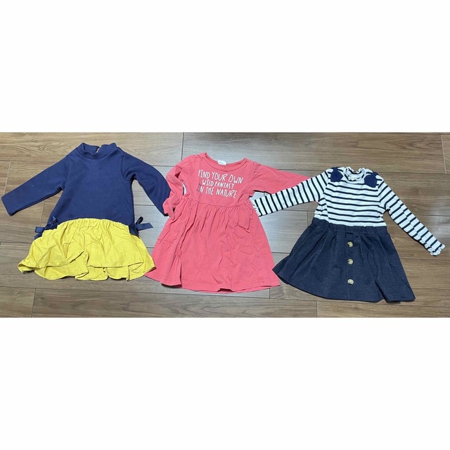 babyGAP(ベビーギャップ)のキッズ服 90cm秋冬 まとめ売り 24点セット キッズ/ベビー/マタニティのキッズ服女の子用(90cm~)(その他)の商品写真