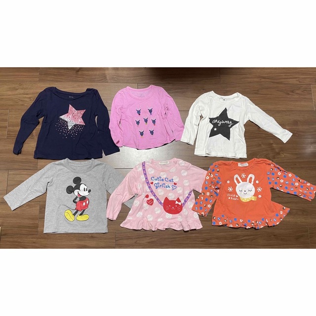 babyGAP(ベビーギャップ)のキッズ服 90cm秋冬 まとめ売り 24点セット キッズ/ベビー/マタニティのキッズ服女の子用(90cm~)(その他)の商品写真