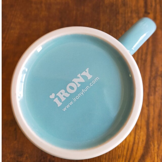 IRONY(アイロニー)のirony マグカップ 非売品 ノベルティ インテリア/住まい/日用品のキッチン/食器(食器)の商品写真