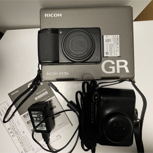 憧れ RICOH コンパクトデジタルカメラ IIIx GR リコー - コンパクト