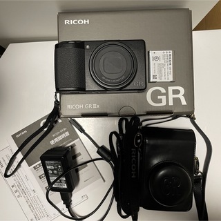 リコー(RICOH)のリコー GR IIIx コンパクトデジタルカメラ(コンパクトデジタルカメラ)
