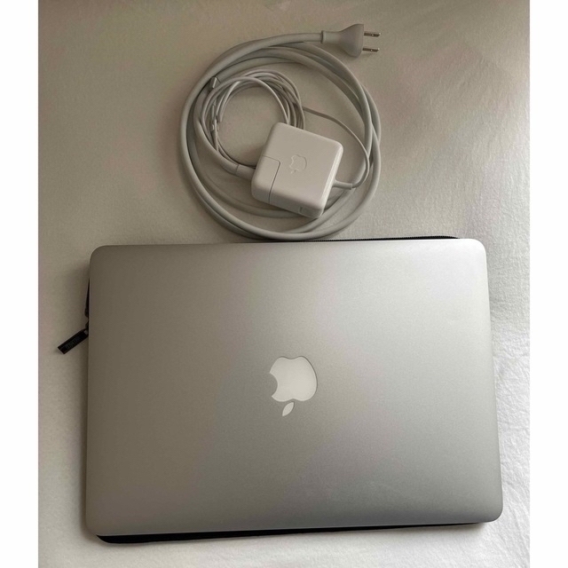 MacBook Air7 2 Core 13インチ 1