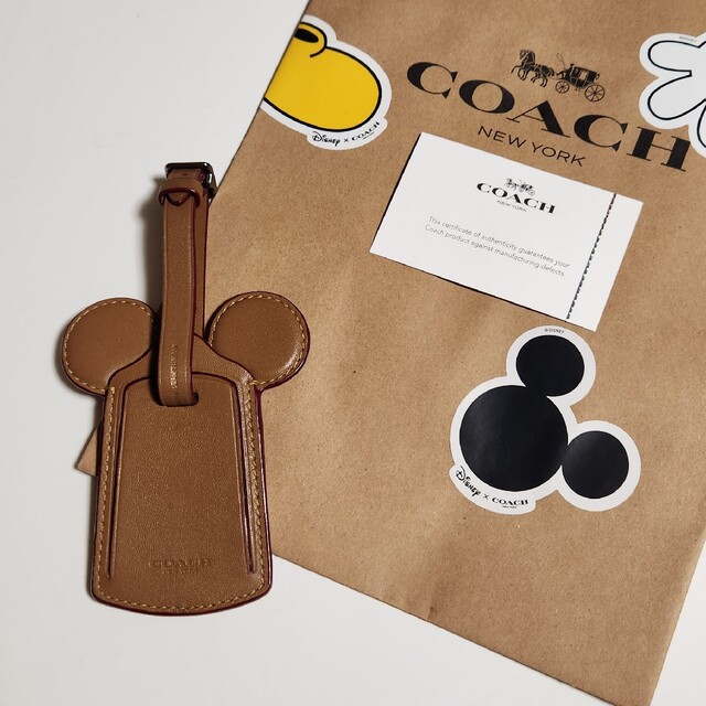 コーチ×ディズニー　ミッキー　ラゲージタグ　バッグチャーム　ブラウン　国内正規品