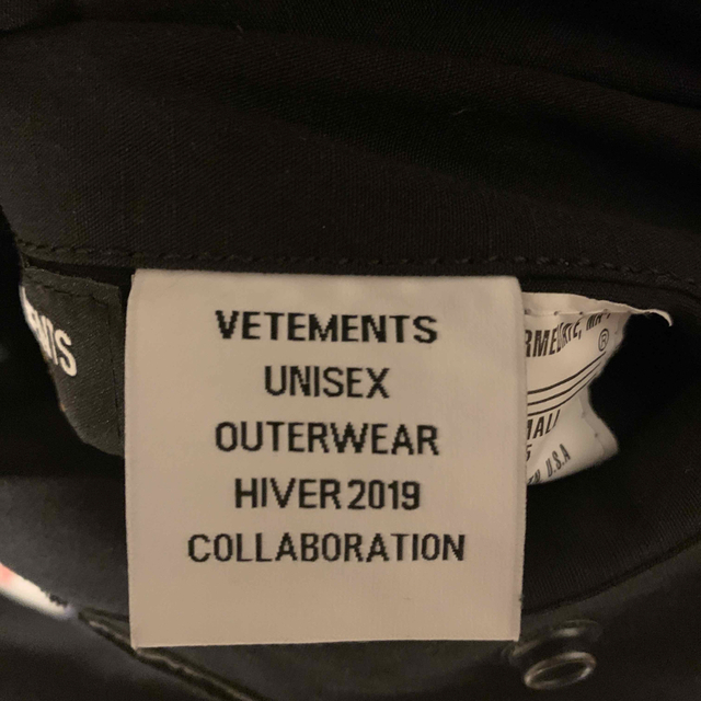 VETEMENTS(ヴェトモン)のVETEMENTS×ALPHA　Revesible Bomber Jacket メンズのジャケット/アウター(フライトジャケット)の商品写真