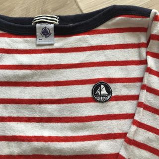 プチバトー(PETIT BATEAU)のプチバトー ボーダーカットソー 6ans/114㎝(Tシャツ/カットソー)