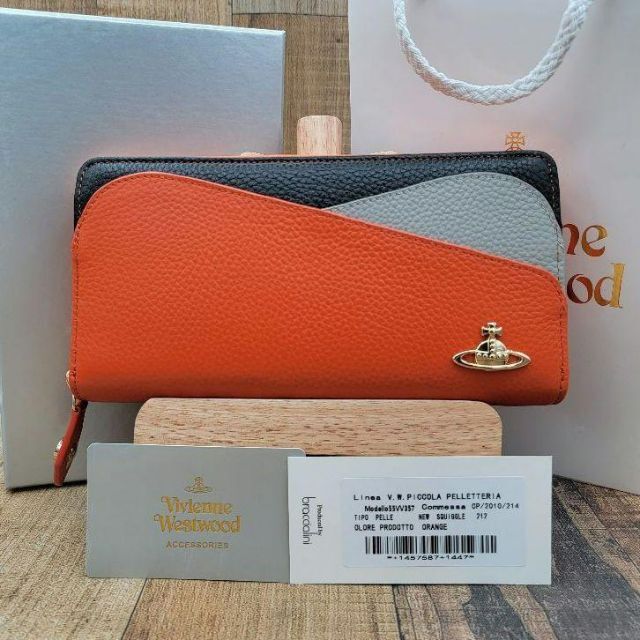 Vivienne Westwood - ✨新品 翌日発送✨ヴィヴィアンウエストウッド 長 ... ✨新品 翌日発送✨ヴィヴィアンウエストウッド 長財布 55VV305