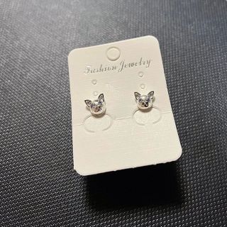 ネコのピアス　シルバー(ピアス)