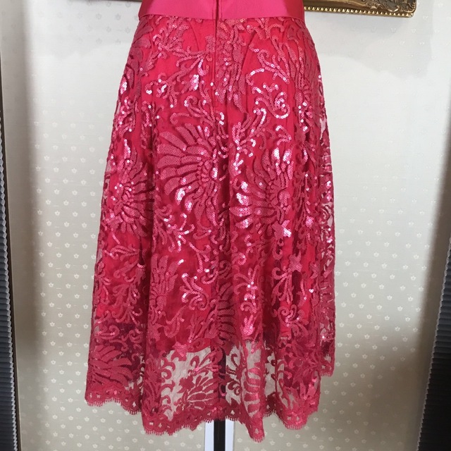 TADASHI SHOJI(タダシショウジ)の新品☆ TADASHI SHOJI サイズ4【 T58】 レディースのワンピース(ひざ丈ワンピース)の商品写真