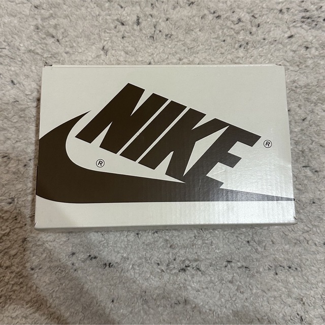 NIKE(ナイキ)のTravis Scott x Nike TD Air Jordan キッズ キッズ/ベビー/マタニティのベビー靴/シューズ(~14cm)(スニーカー)の商品写真