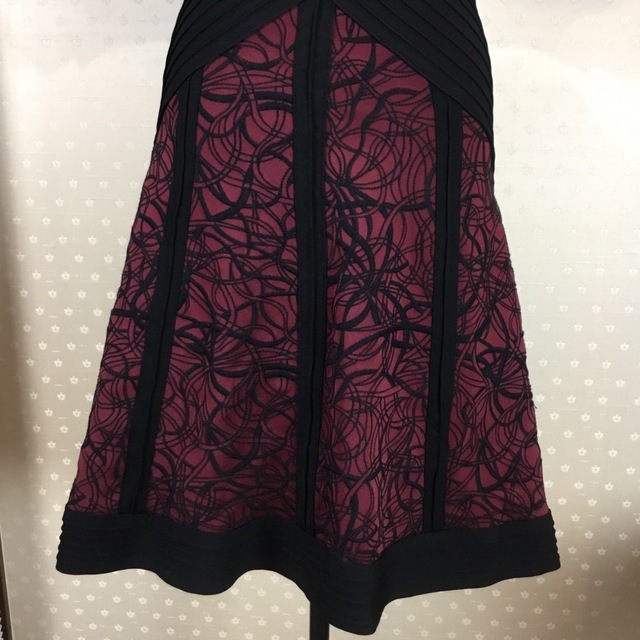 TADASHI SHOJI(タダシショウジ)の新品☆ TADASHI SHIJO サイズXS 【T60】 レディースのワンピース(ひざ丈ワンピース)の商品写真