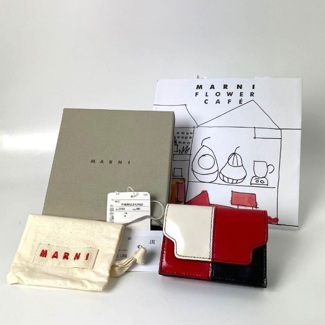 まとめ買いでお得 MARNI ネイビー ミニウォレット 美品 マスタード