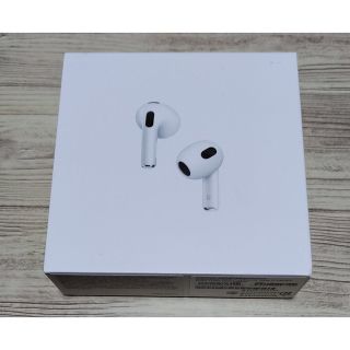 AirPods 第3世代MagSafe充電器付き未開封の通販 by 齊藤's shop｜ラクマ