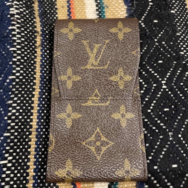 LOUIS VUITTON(ルイヴィトン)の美品　ルイヴィトン　プレオウンド モノグラム エテュイ シガレットケース メンズのファッション小物(タバコグッズ)の商品写真