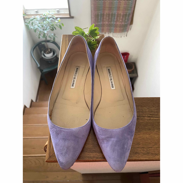 MANOLO BLAHNIK(マノロブラニク)のMANOLO BLAHNIK マノロ ブラニク フラット　パンプス レディースの靴/シューズ(ハイヒール/パンプス)の商品写真