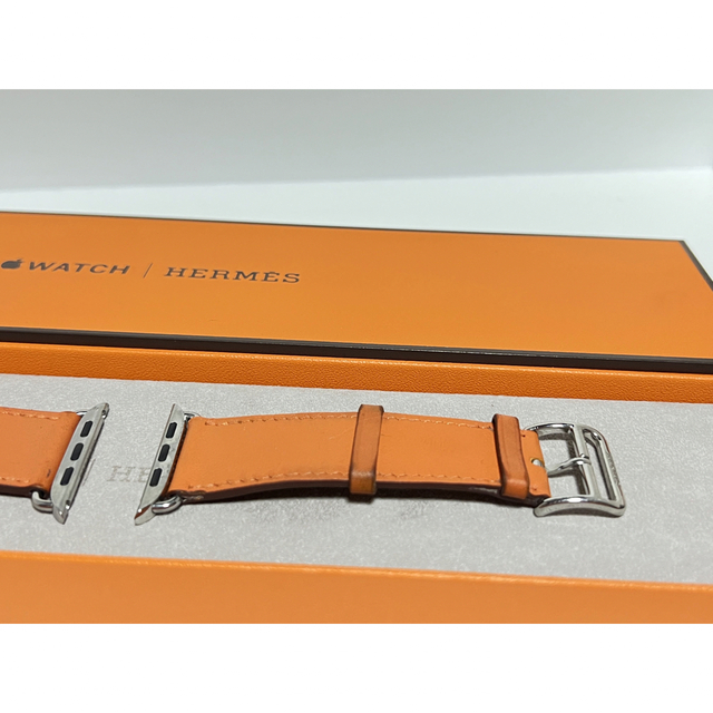 Hermes(エルメス)のApple Watch エルメス ヴォー・スウィフト シンプルトゥール オレンジ メンズの時計(レザーベルト)の商品写真