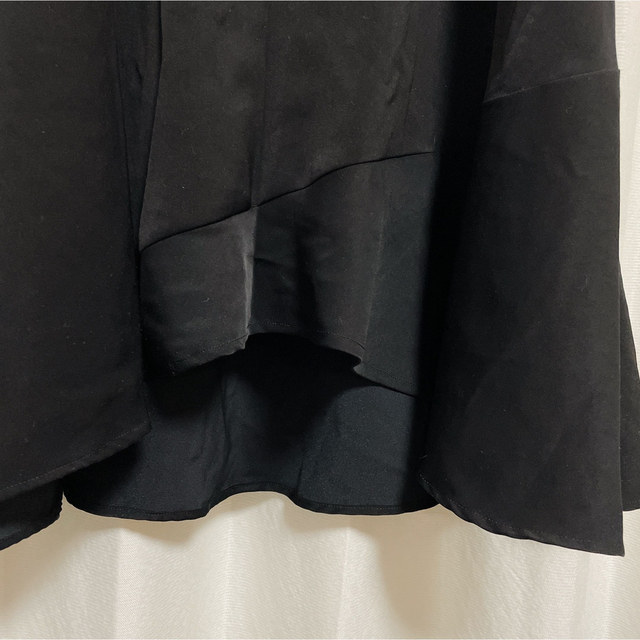 URBAN RESEARCH ROSSO(アーバンリサーチロッソ)のヘムフレアマキシスカート レディースのスカート(ロングスカート)の商品写真