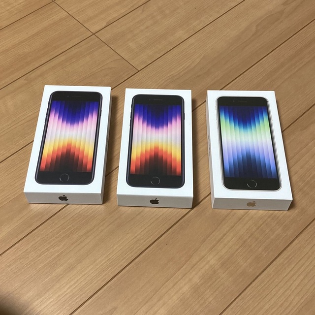 ぽっぽ様専用新品iPhone SE (第3世代) 64GB SIMフリー 3台