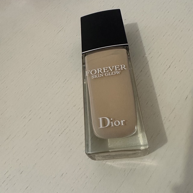 DIOR Forever skin grow