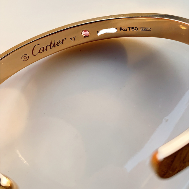 Cartier(カルティエ)のカルティエ　ラブブレス バングルタイプ ピンクサファイア　#17 レディースのアクセサリー(ブレスレット/バングル)の商品写真