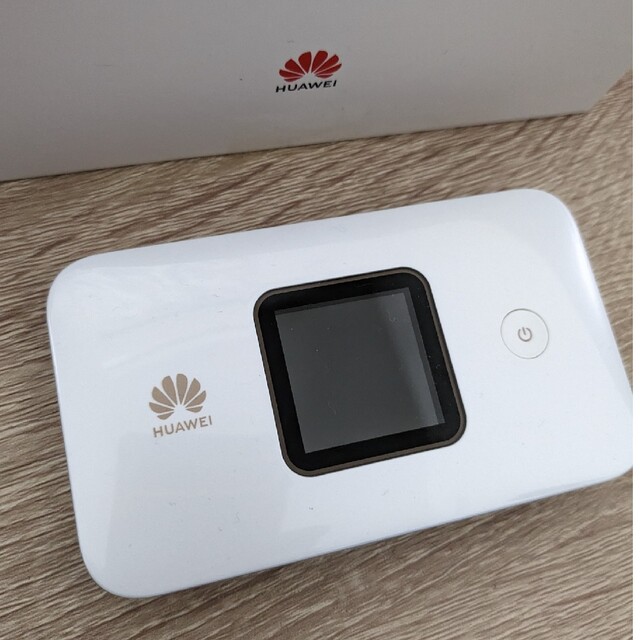 HUAWWEI E5785 モバイル WiFi ルーター　美品