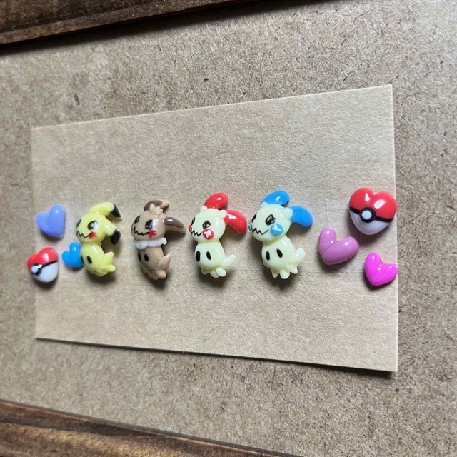 3dネイルパーツ【らくがき風 ポケモン ミミッキュ いろいろ ハート 痛ネイル】