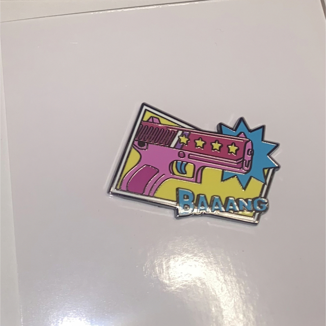 aespa ウィンター ピンバッジ エンタメ/ホビーのタレントグッズ(アイドルグッズ)の商品写真