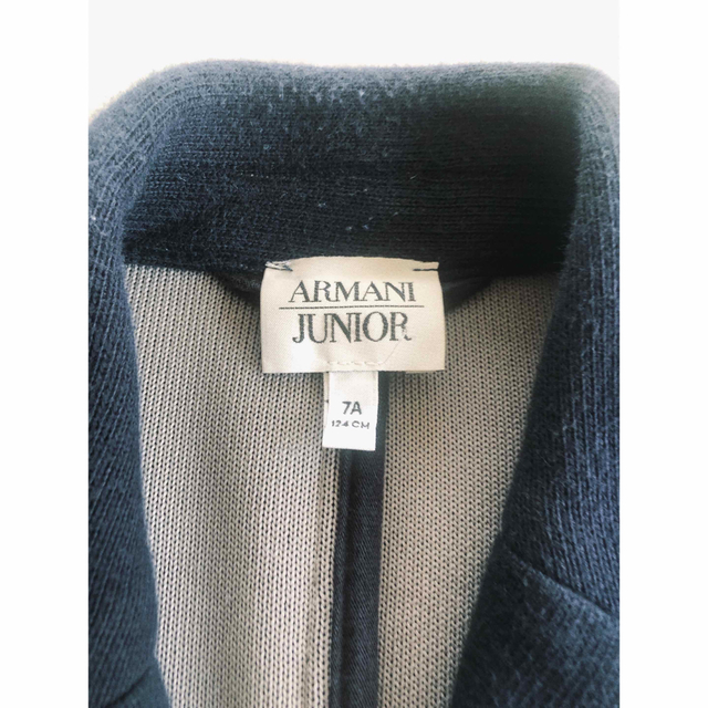 ARMANI JUNIOR(アルマーニ ジュニア)のまいか8312様☆アルマーニジュニア 男の子用 ジャケット 7A 124 キッズ/ベビー/マタニティのキッズ服男の子用(90cm~)(ジャケット/上着)の商品写真