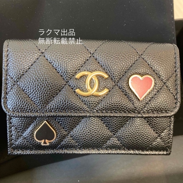 CHANEL     三つ折りサイフ　　新作　新品