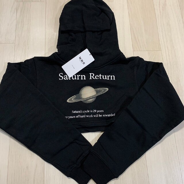 新品 WHO'S WHO gallery SATURN RETURNパーカー