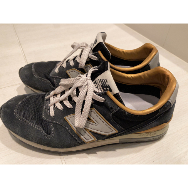 New Balance - NB ニューバランス 996 ブラック×ゴールドの通販 by ...