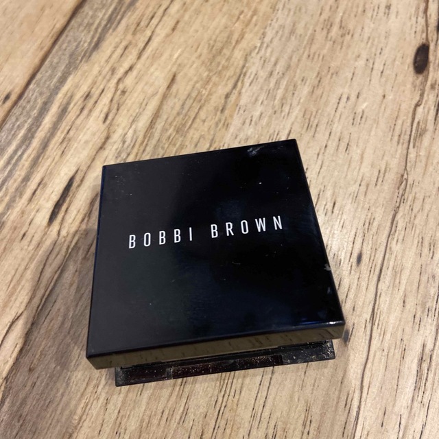 BOBBI BROWN(ボビイブラウン)のkairhku様　bobbi brown コスメ/美容のベースメイク/化粧品(アイシャドウ)の商品写真