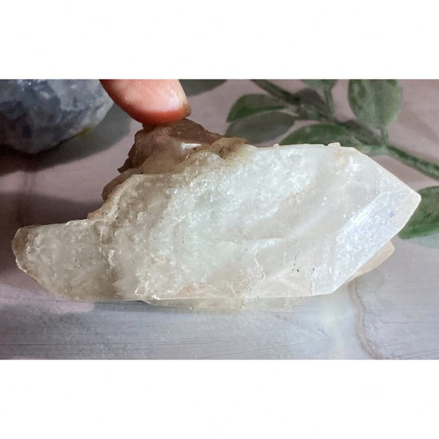 マニハール✨　ヒマラヤ産　レインボー　水晶　クリスタル　クラスター　原石