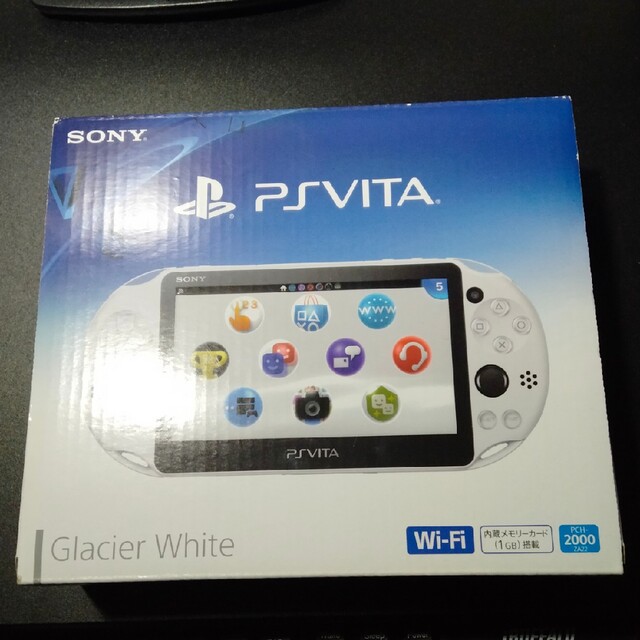 PlayStation Vita(プレイステーションヴィータ)のSONY PlayStationVITA 本体 PCH-2000 ZA22 エンタメ/ホビーのゲームソフト/ゲーム機本体(携帯用ゲーム機本体)の商品写真