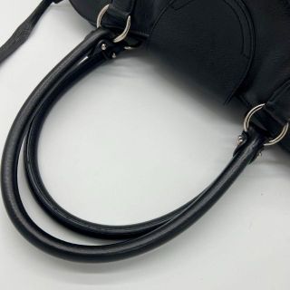 サルヴァトーレフェラガモ ガンチーニ ショルダーバッグ AU215370 レザー レディース Salvatore Ferragamo 【219-61875】