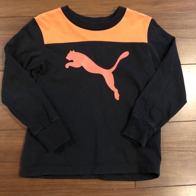 PUMA(プーマ)のプーマ　120センチ　長袖　 ロンT カットソー キッズ/ベビー/マタニティのキッズ服男の子用(90cm~)(Tシャツ/カットソー)の商品写真