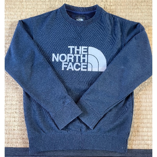 THE NORTH FACE(ザノースフェイス)のノースフェイス　140　スウェット　トレーナー キッズ/ベビー/マタニティのキッズ服男の子用(90cm~)(Tシャツ/カットソー)の商品写真