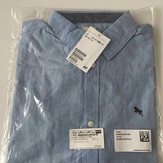 エイチアンドエム(H&M)の新品未使用　H &M コットンシャツ　ライトブルー　１４５センチ(ブラウス)