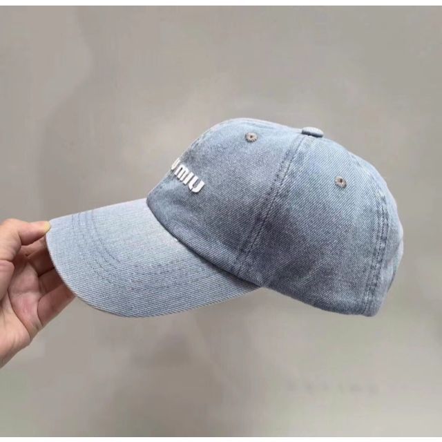 キャップ 帽子 miumiu ロゴ デニム カラー