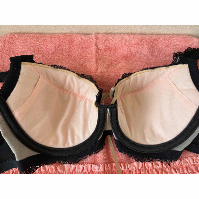 チャビ　chabi 育乳ブラ　ハピネス　E70 レディースの下着/アンダーウェア(ブラ)の商品写真