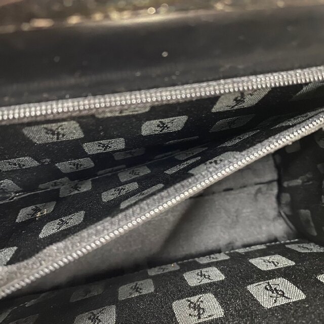 極 美品 イヴサンローラン YSL ヴィンテージ ロゴ 金具 カーフレザー