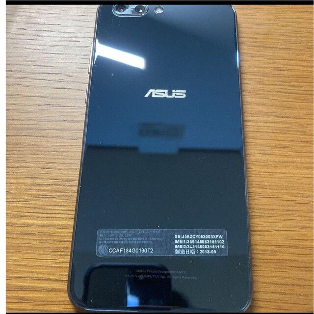 ASUS(エイスース)のASUS Zenfone 4 pro ZS551KL-Z01GS RAM：6GB スマホ/家電/カメラのスマートフォン/携帯電話(スマートフォン本体)の商品写真