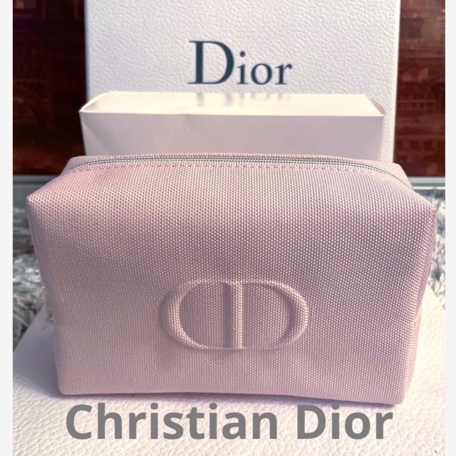 Christian Dior(クリスチャンディオール)のChristian Dior クリスチャンディオールポーチ　新品未使用 レディースのファッション小物(ポーチ)の商品写真