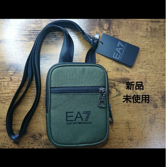 EMPORIO ARMANI EA7(エンポリオアルマーニイーエーセブン)の【mmmmg様専用】EA7 エンポリオアルマーニ  ショルダーバック メンズのバッグ(ショルダーバッグ)の商品写真